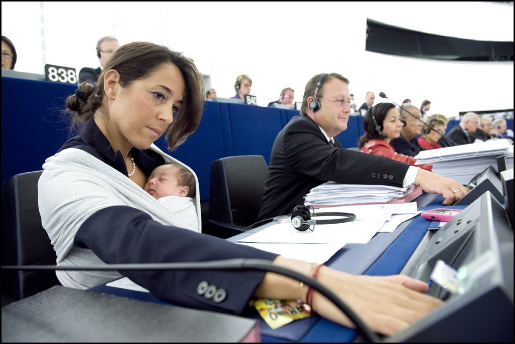 Licia Ronzulli and her baby in the European Parliament. (European Parliament/Flickr, Creative Commons License)